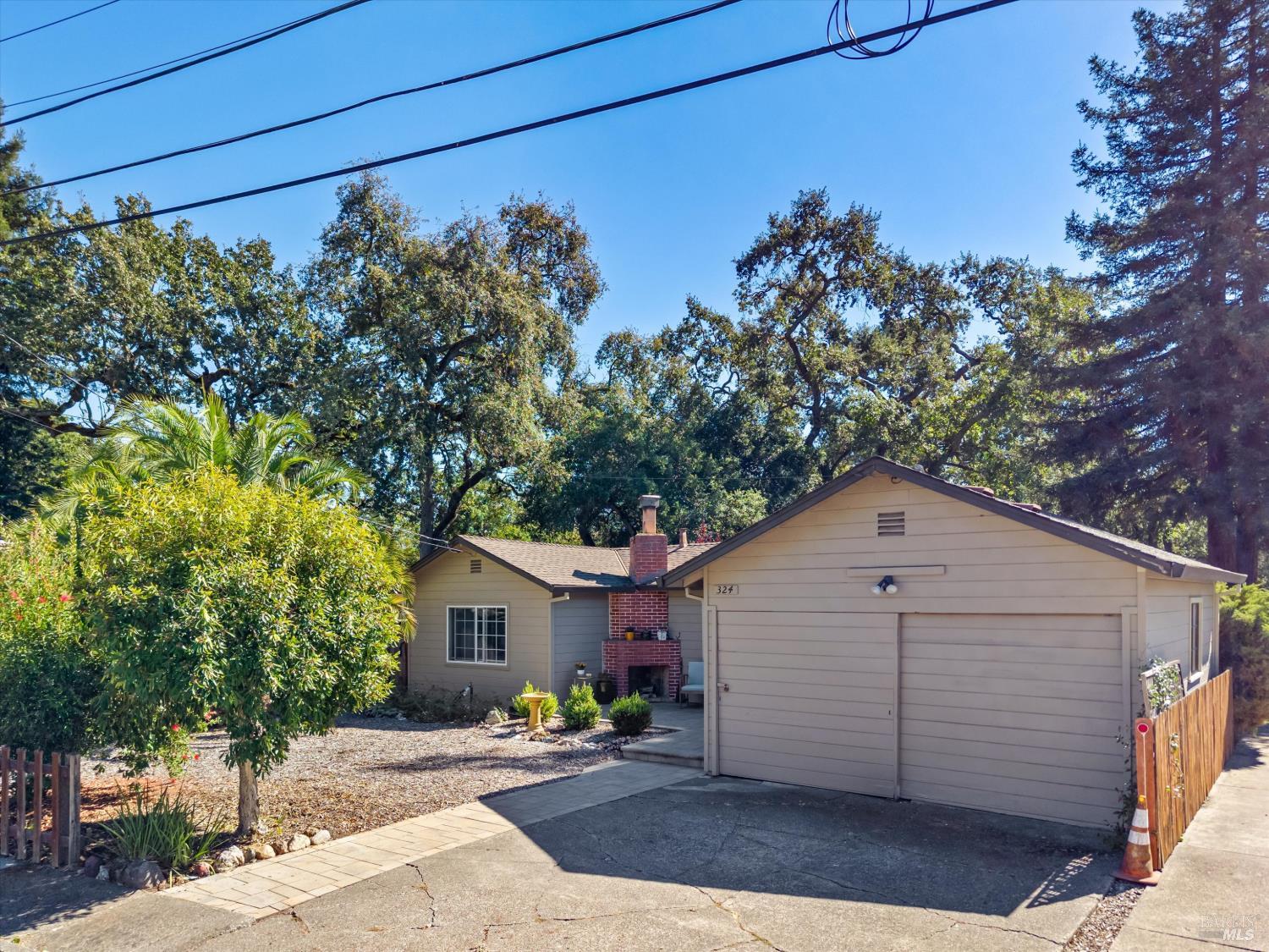 324 Lomitas Lane Santa Rosa CA 95404