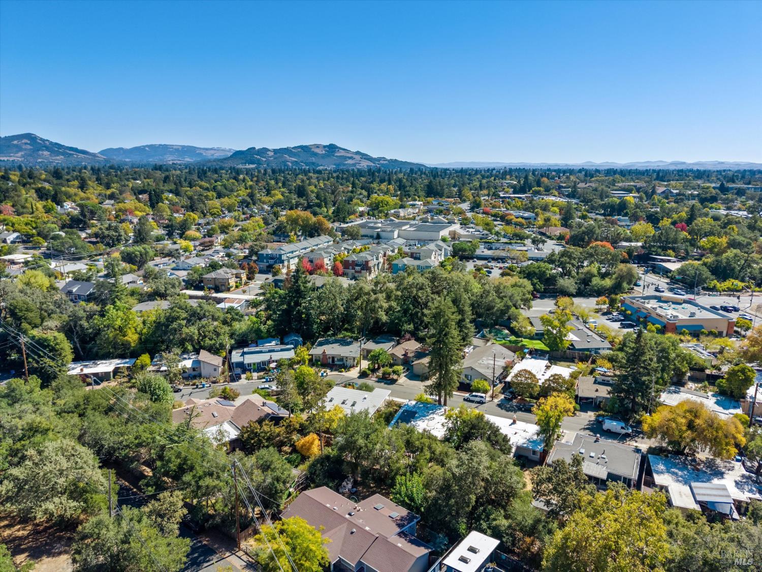 324 Lomitas Lane Santa Rosa CA 95404
