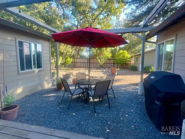 324 Lomitas Lane Santa Rosa CA 95404