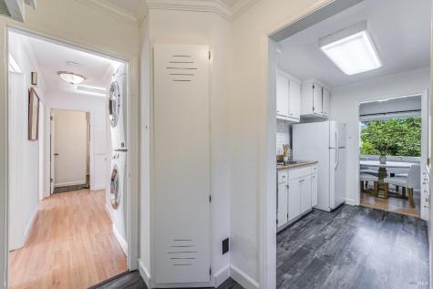 2111 Humboldt Street Santa Rosa CA 95404