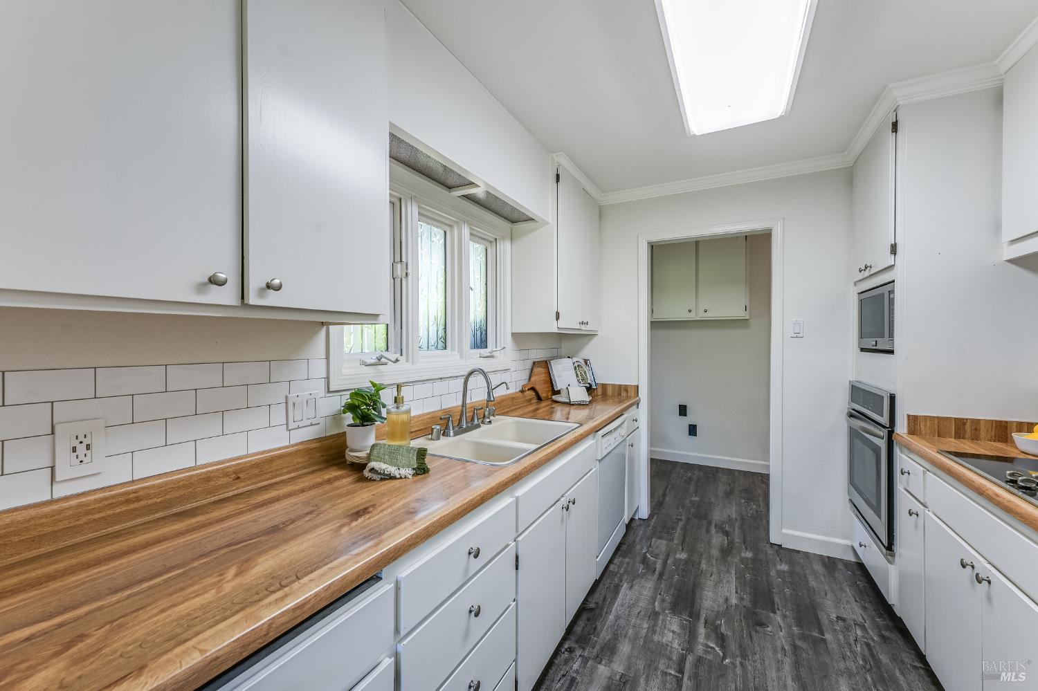 2111 Humboldt Street Santa Rosa CA 95404