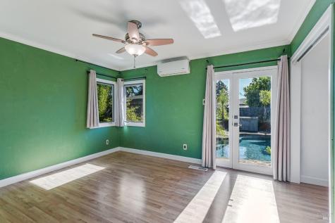 2111 Humboldt Street Santa Rosa CA 95404