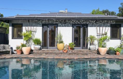 2111 Humboldt Street Santa Rosa CA 95404