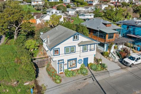 3488 Shoreline Highway Stinson Beach CA 94970