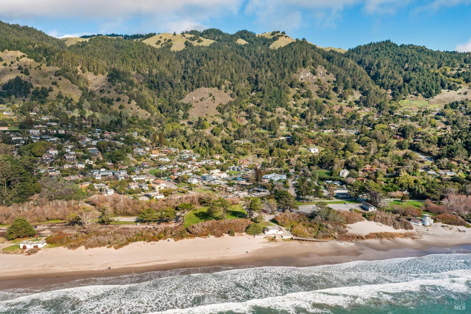 3488 Shoreline Highway Stinson Beach CA 94970