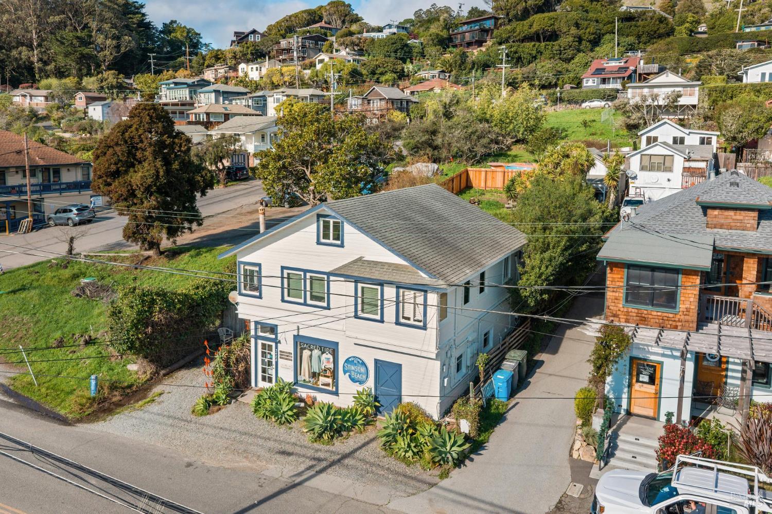 3488 Shoreline Highway Stinson Beach CA 94970