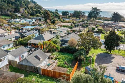 3488 Shoreline Highway Stinson Beach CA 94970