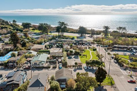 3488 Shoreline Highway Stinson Beach CA 94970
