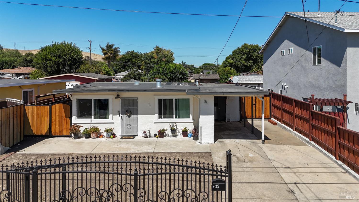 35 Canal Drive Bay Point CA 94565