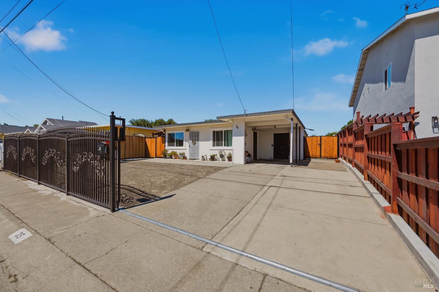 35 Canal Drive Bay Point CA 94565