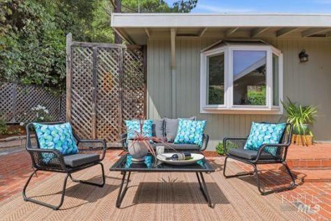 255 Bretano Way Greenbrae CA 94904