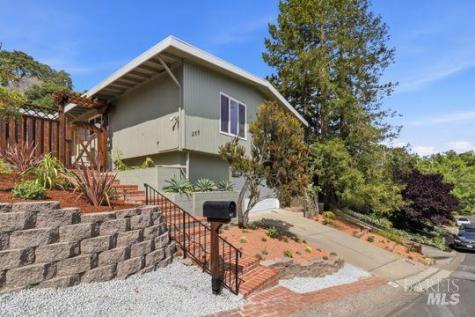 255 Bretano Way Greenbrae CA 94904