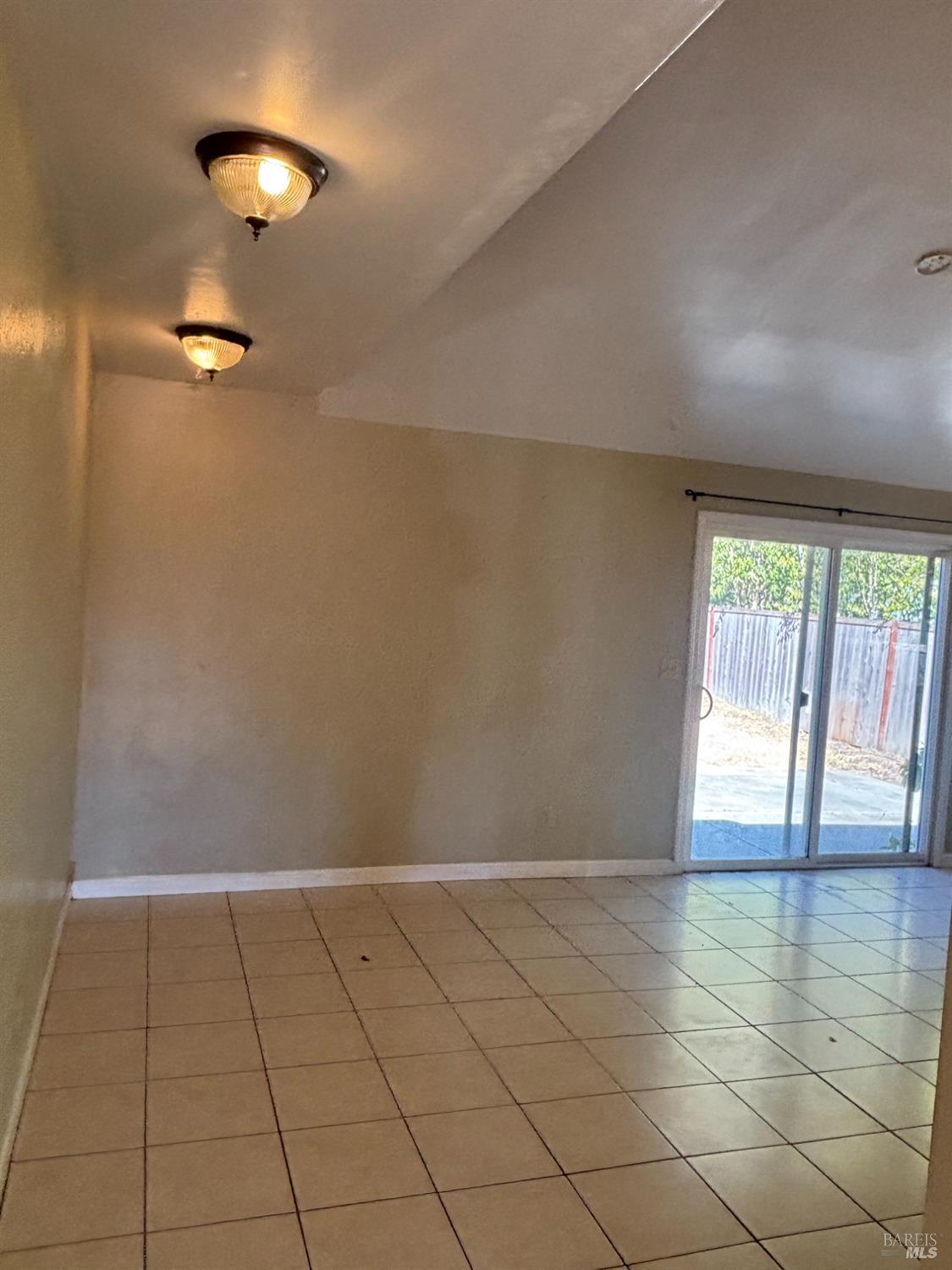 913 Crinella Drive Petaluma CA 94954