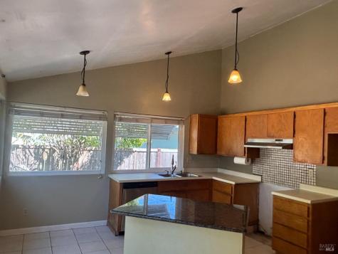 913 Crinella Drive Petaluma CA 94954
