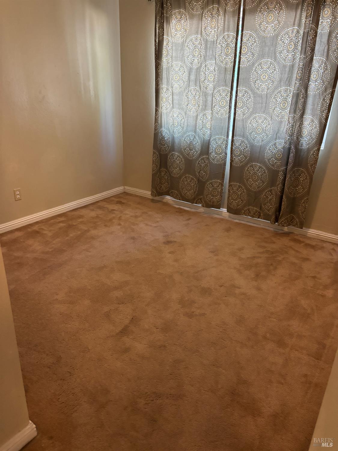 913 Crinella Drive Petaluma CA 94954
