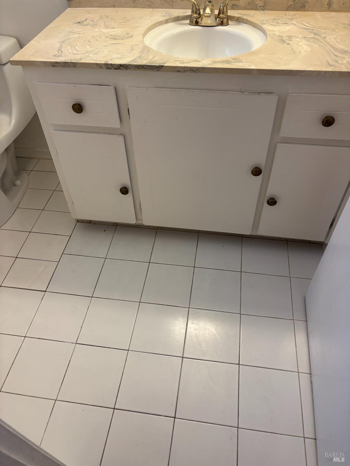 913 Crinella Drive Petaluma CA 94954