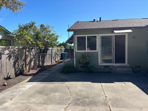 913 Crinella Drive Petaluma CA 94954