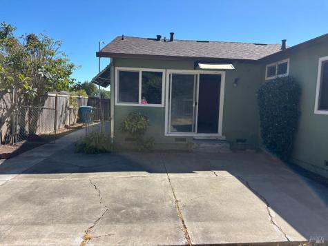 913 Crinella Drive Petaluma CA 94954