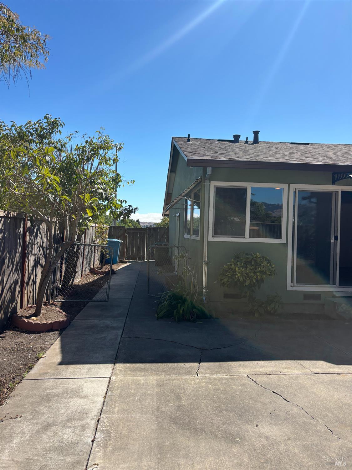 913 Crinella Drive Petaluma CA 94954