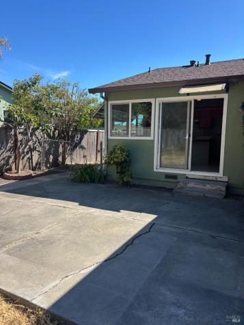 913 Crinella Drive Petaluma CA 94954