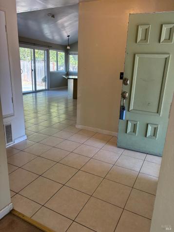 913 Crinella Drive Petaluma CA 94954