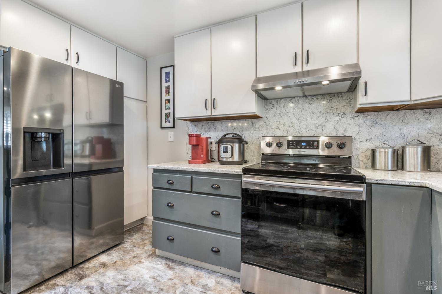 1 Oakgreen Street Santa Rosa CA 95409