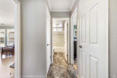 1 Oakgreen Street Santa Rosa CA 95409
