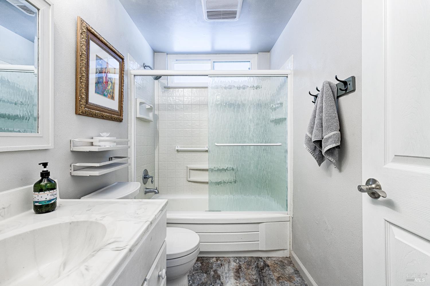 1 Oakgreen Street Santa Rosa CA 95409