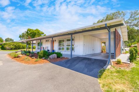 1 Oakgreen Street Santa Rosa CA 95409