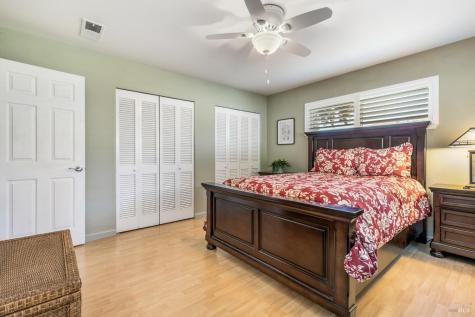 1 Oakgreen Street Santa Rosa CA 95409
