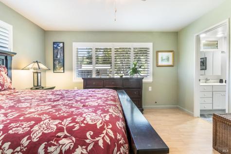 1 Oakgreen Street Santa Rosa CA 95409