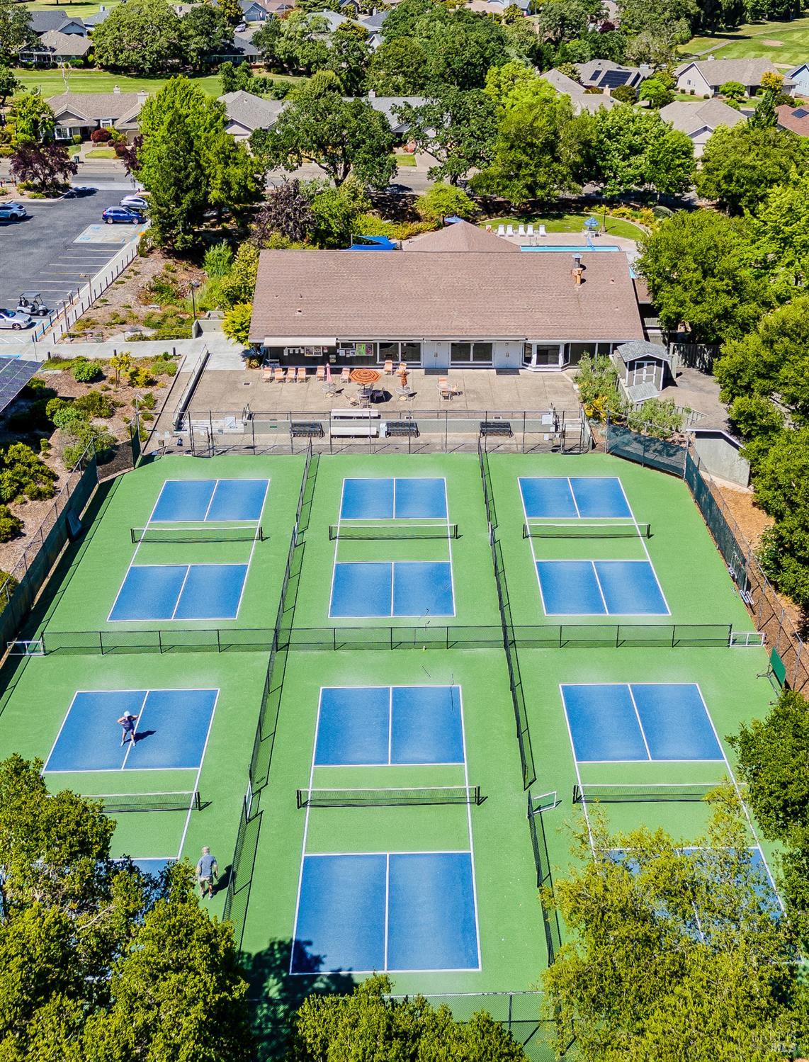 1 Oakgreen Street Santa Rosa CA 95409