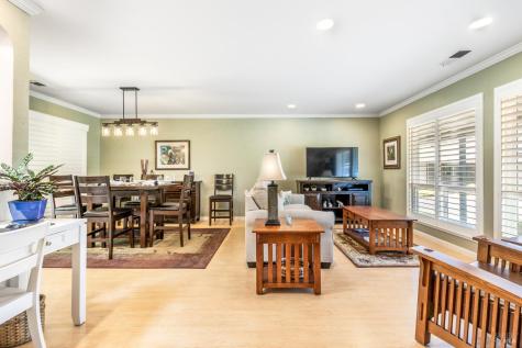 1 Oakgreen Street Santa Rosa CA 95409