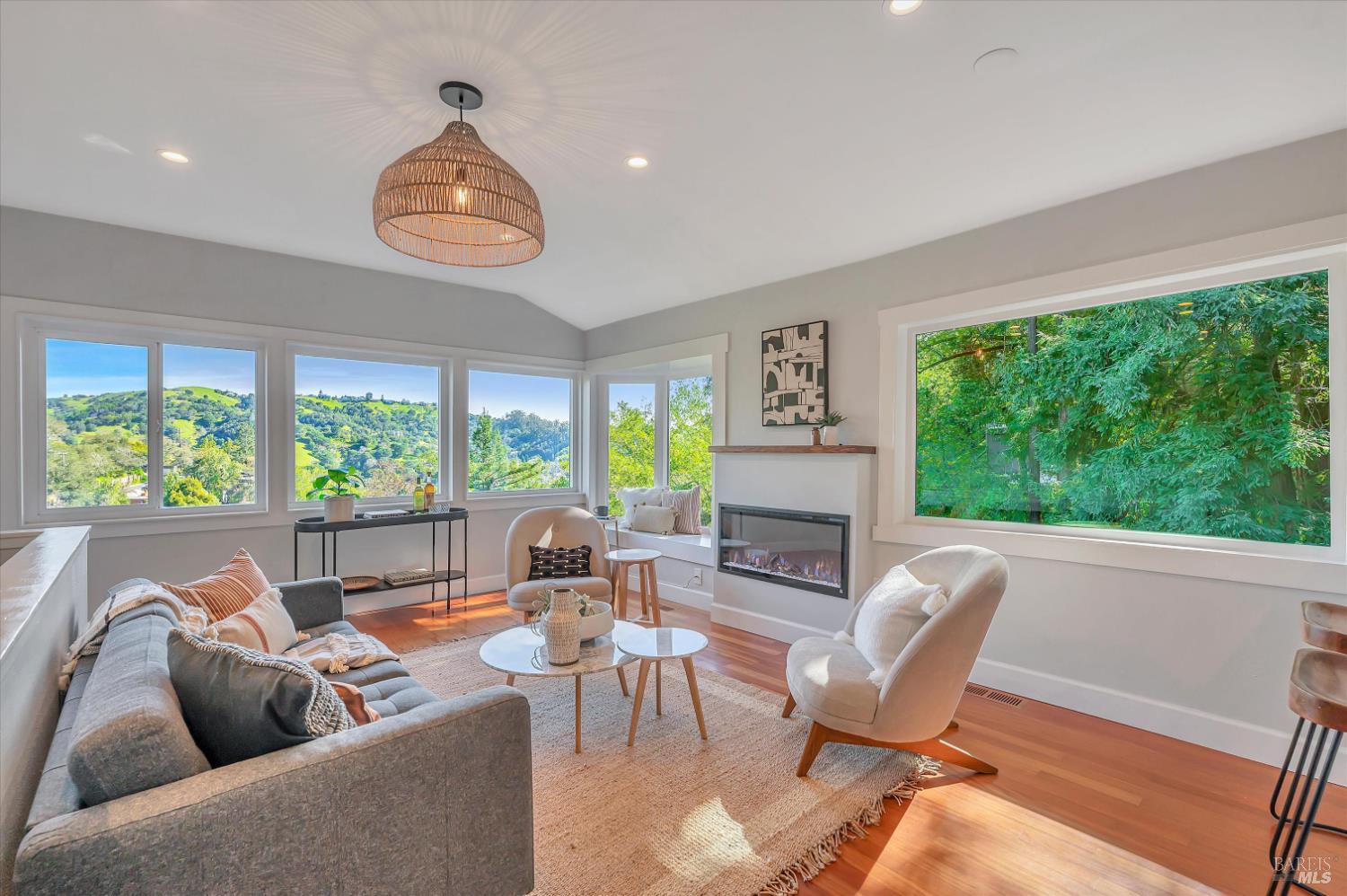 223 Scenic Road Fairfax CA 94930