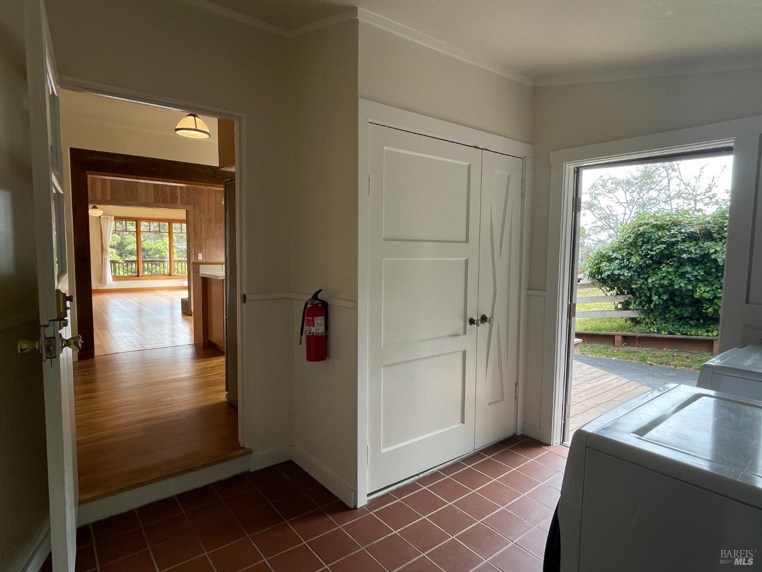 44920 Little Lake Road Mendocino CA 95460