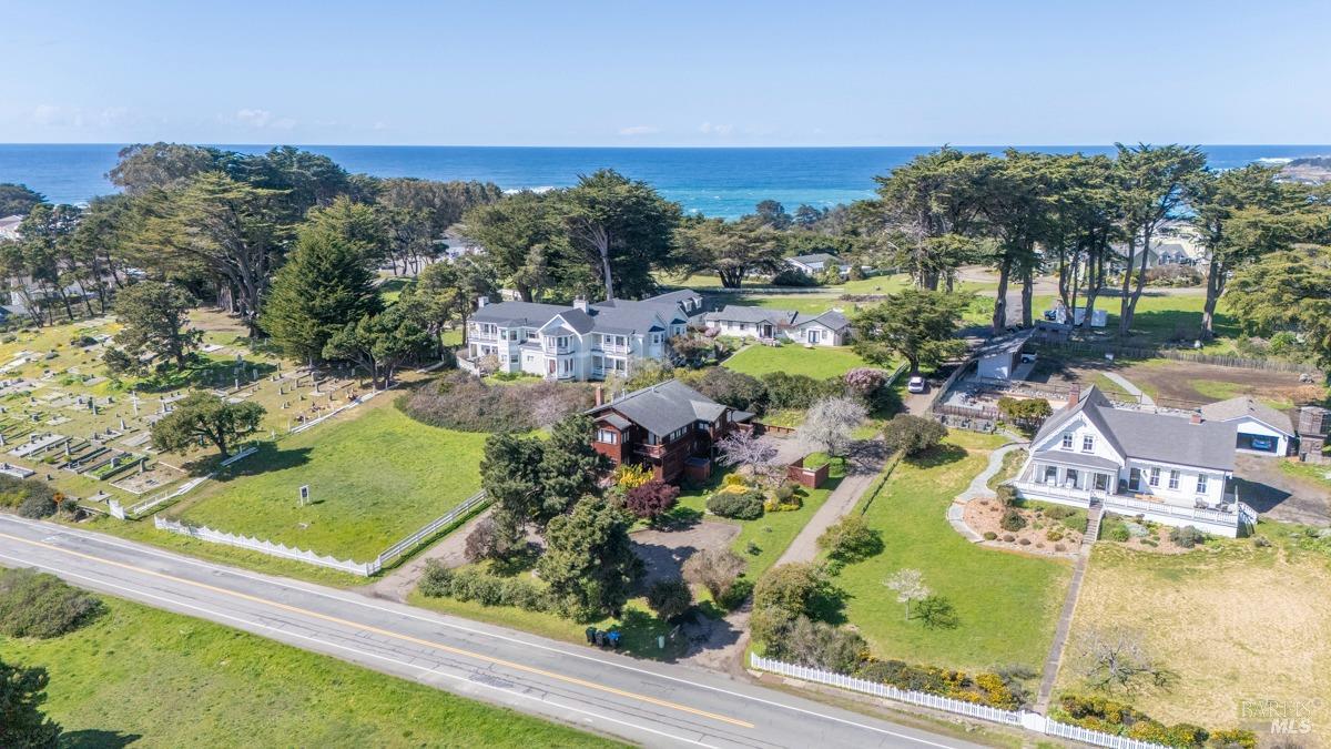 44920 Little Lake Road Mendocino CA 95460
