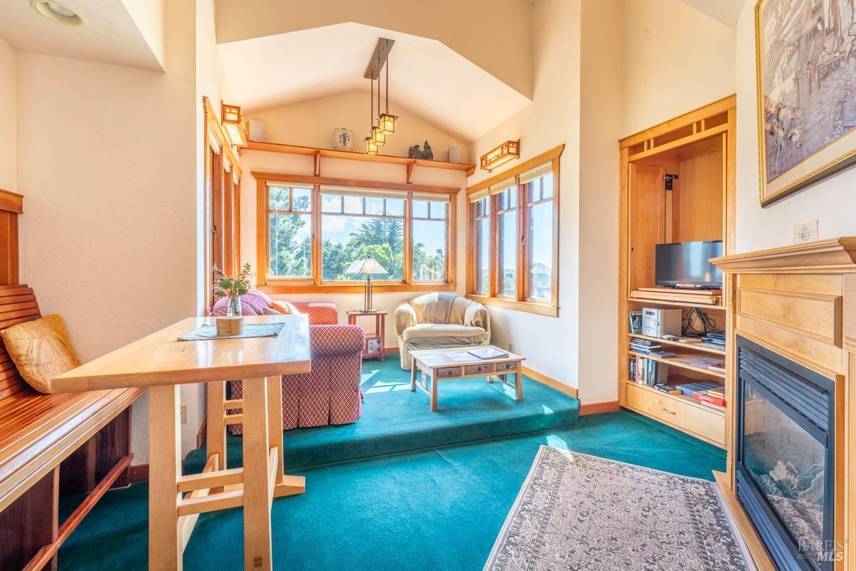 44920 Little Lake Road Mendocino CA 95460