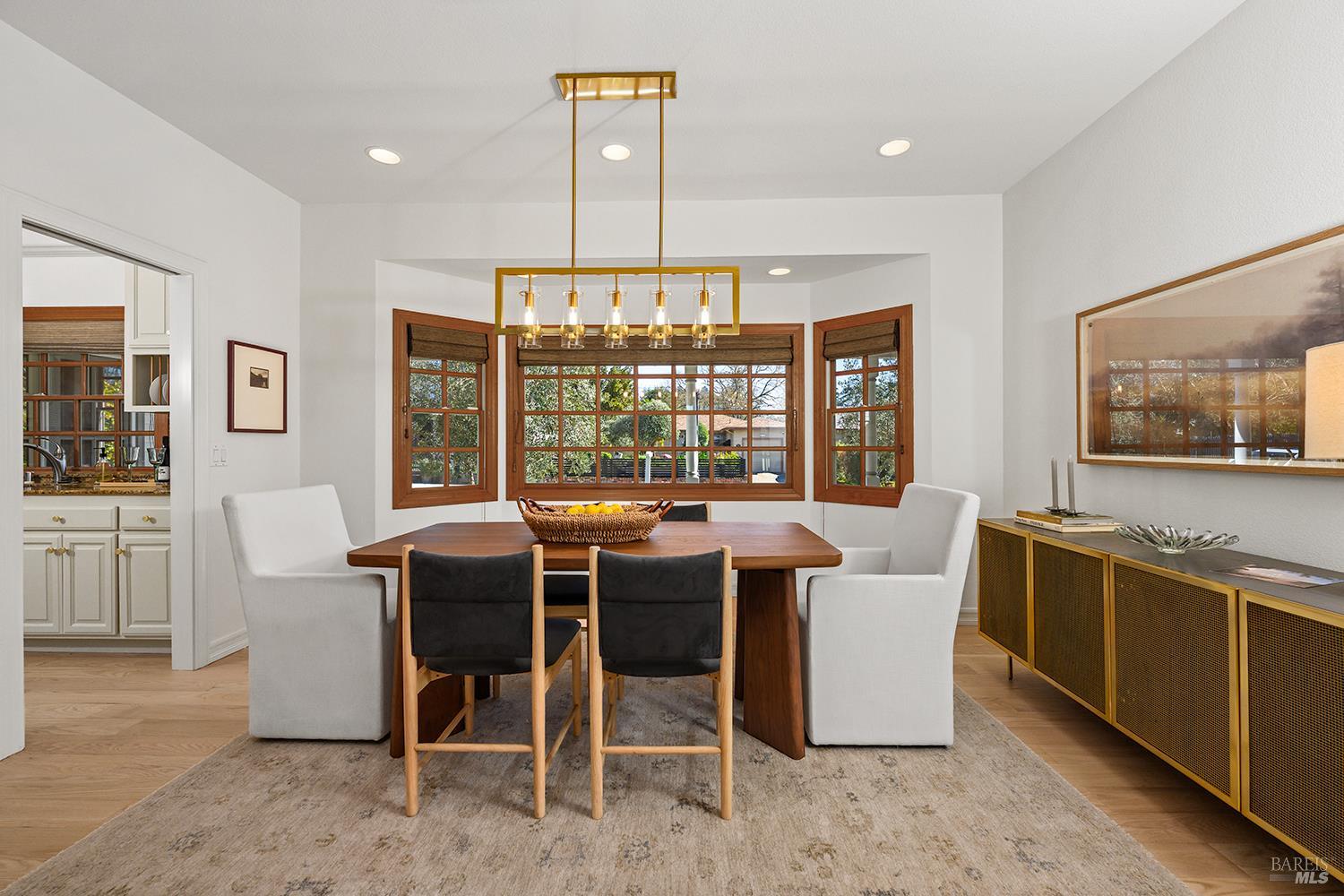 735 Johnson Street Healdsburg CA 95448