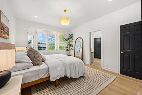 735 Johnson Street Healdsburg CA 95448