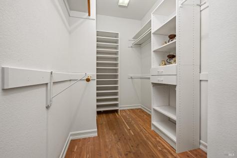 735 Johnson Street Healdsburg CA 95448