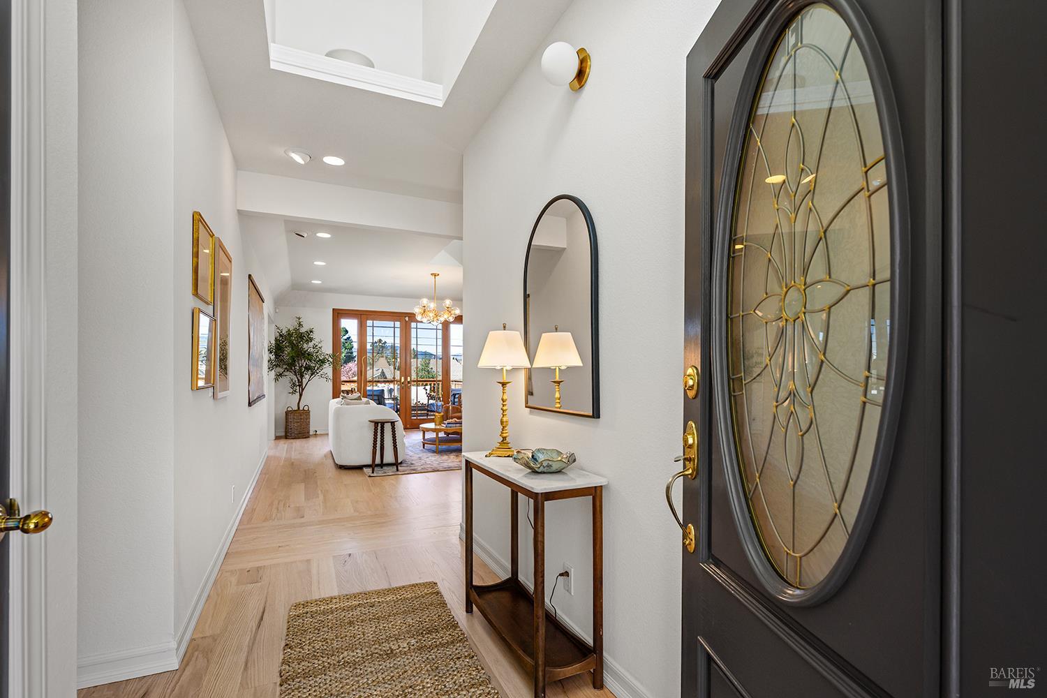 735 Johnson Street Healdsburg CA 95448