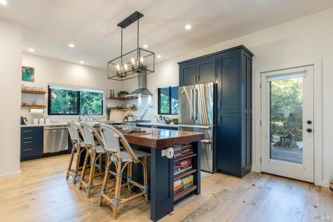 7225 Wilton Avenue Sebastopol CA 95472