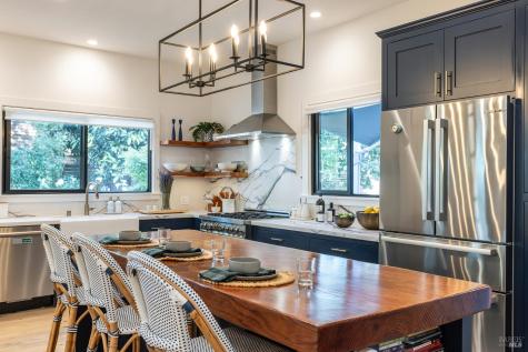 7225 Wilton Avenue Sebastopol CA 95472