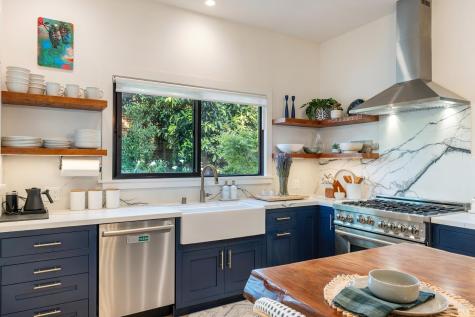7225 Wilton Avenue Sebastopol CA 95472