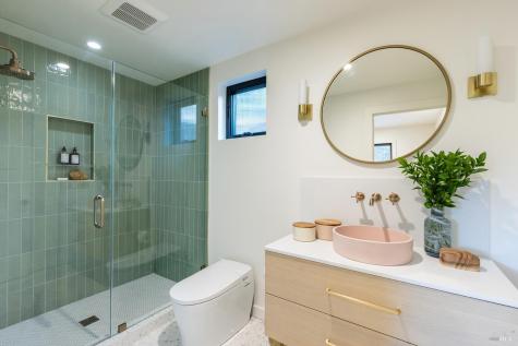 7225 Wilton Avenue Sebastopol CA 95472
