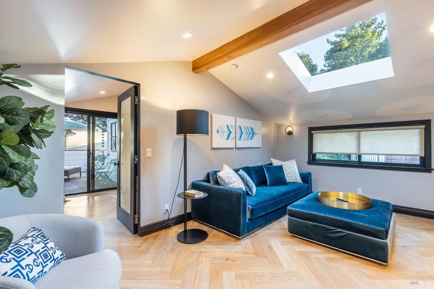 7225 Wilton Avenue Sebastopol CA 95472