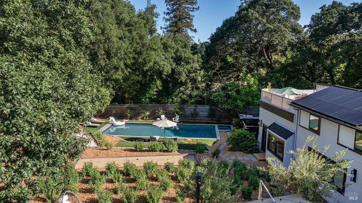 7225 Wilton Avenue Sebastopol CA 95472