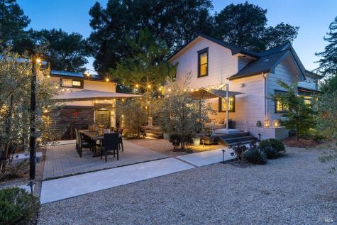 7225 Wilton Avenue Sebastopol CA 95472