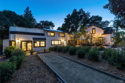 7225 Wilton Avenue Sebastopol CA 95472