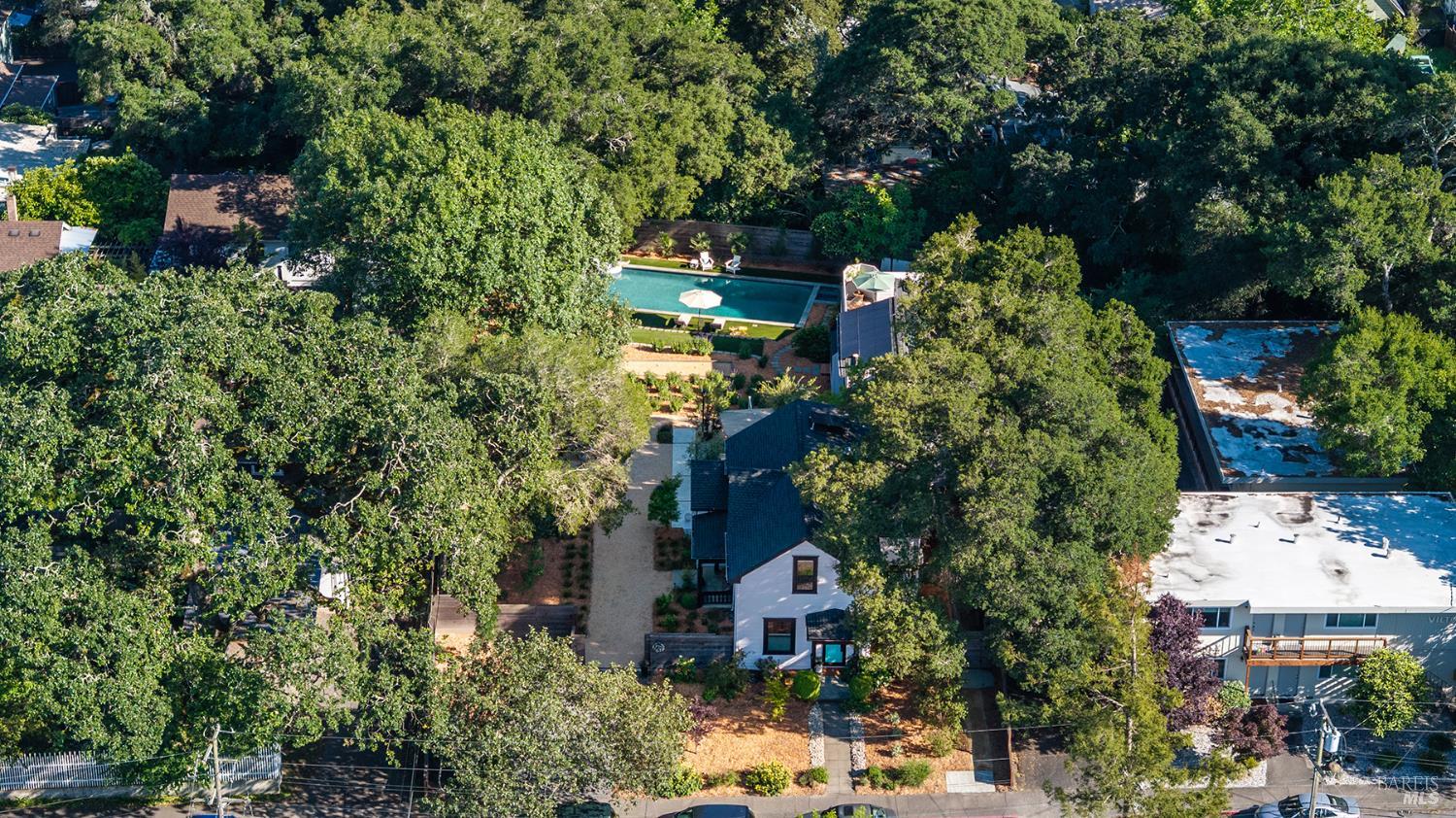 7225 Wilton Avenue Sebastopol CA 95472